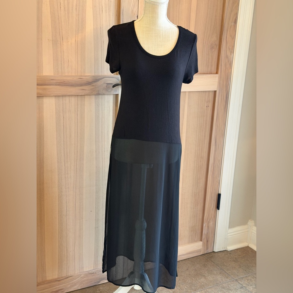 Cha Cha Vente Black Sheer Duster. Side Slit. Women’s  Sz-S EUC Comfortable.